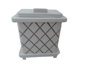 Dolls House Bathroom White Laundry Bin Miniature 1:12th Scale