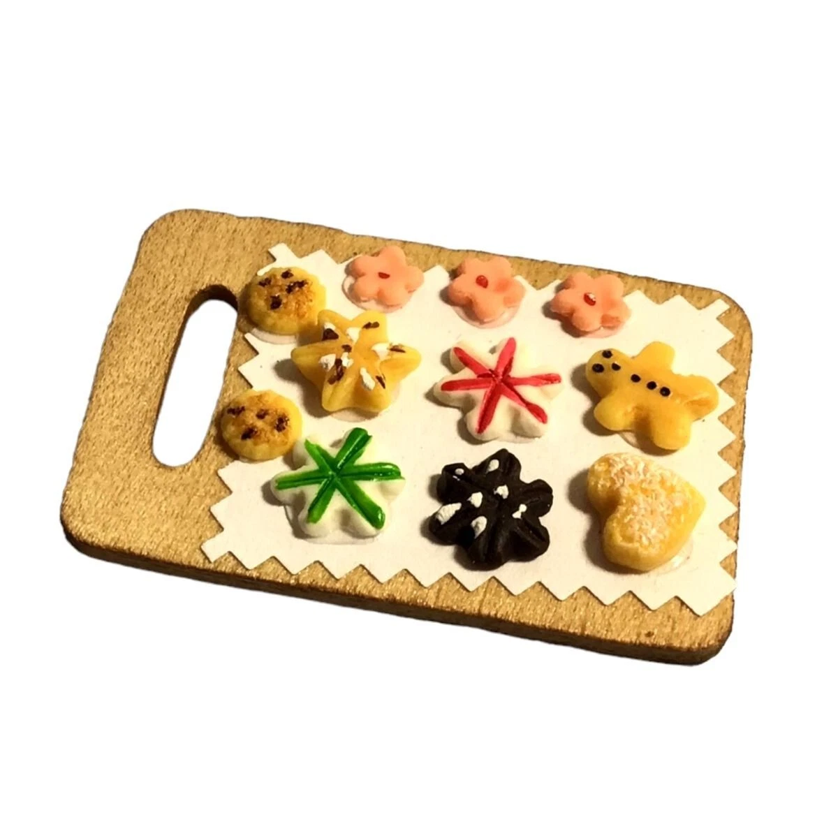 Dolls House Food Cookies on Cutting Board Biscuits Miniature 1:12th Scale - Image 2